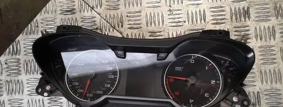 Audi A4 S4 B8 8K Speedometer (instrument cluster) 8k0920980n