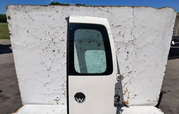 Volkswagen Caddy Back/rear loading door