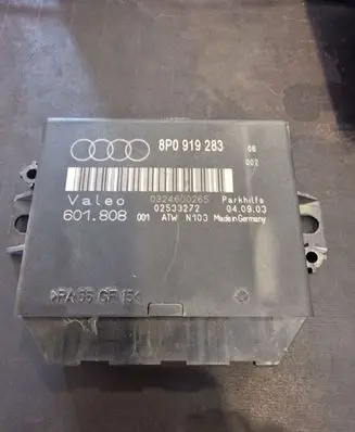 Audi A3 S3 8P Parking PDC control unit/module 8P0919283