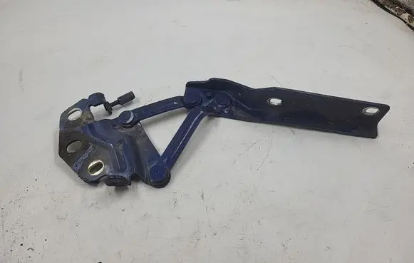 Volkswagen PASSAT B6 Engine bonnet/hood hinges