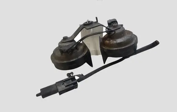 Ford Focus C-MAX Horn signal AM80S 0055306