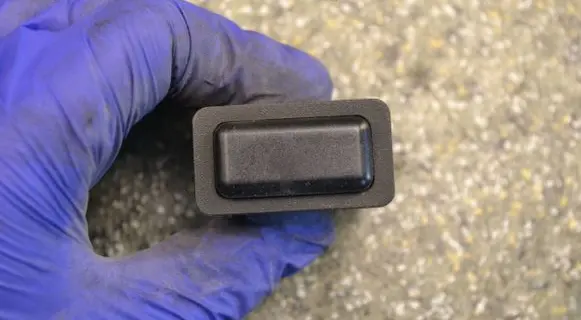 BMW 3 E30 Hazard light switch SAEQC80FK5023
