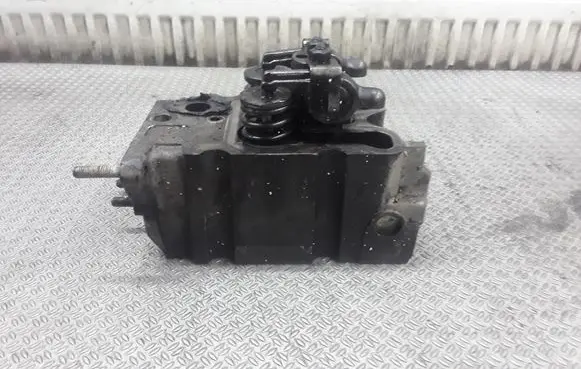Chrysler Voyager Engine head 90352013F
