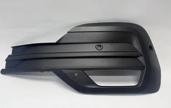 Volkswagen Transporter - Caravelle T6 Front bumper lower grill 7LA807489