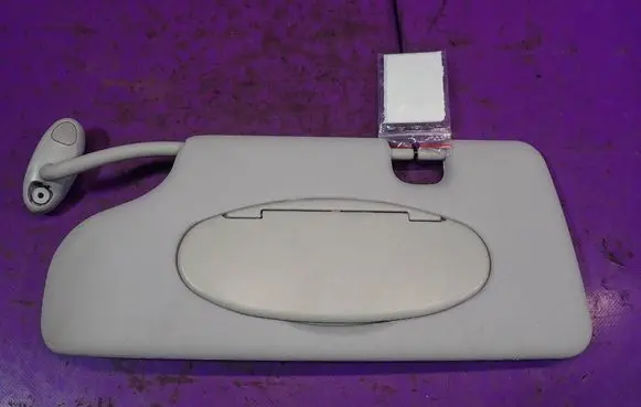 Mini One - Cooper R50 - 53 Sun visor