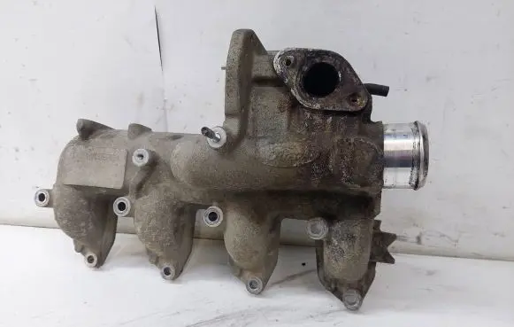 Ford Focus Intake manifold 4M5Q9424CC