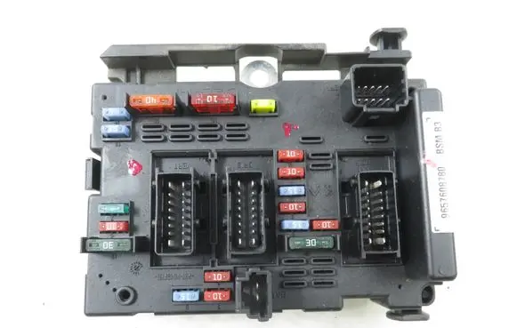 Peugeot 206 BSM Control unit 9657608780
