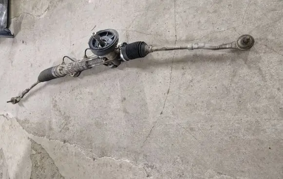 Peugeot 3008 I Steering rack 