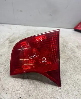 Audi A4 S4 B6 8E 8H Tailgate rear/tail lights 96503802