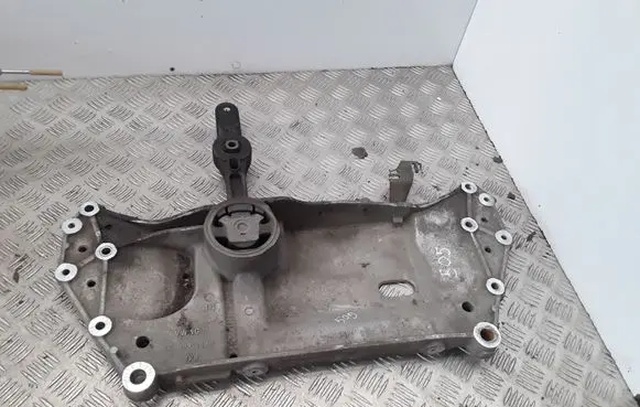 Volkswagen Golf V Front subframe 1K0199369F