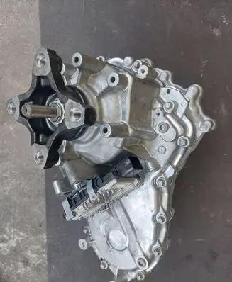 Mercedes-Benz Sprinter W907 W910 Gearbox transfer box case A9072801000