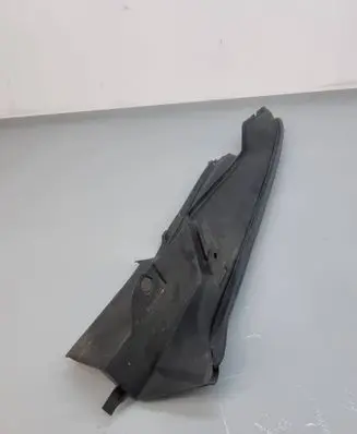 Fender end trim