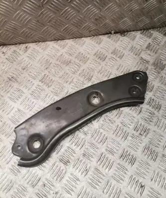 Radiator support slam panel bracket