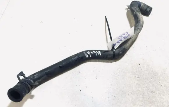 Volkswagen PASSAT B3 Engine coolant pipe/hose 357121109
