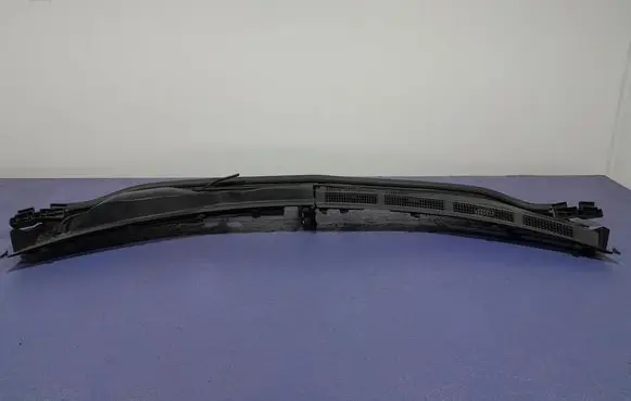 Alfa Romeo 33 Wiper trim 