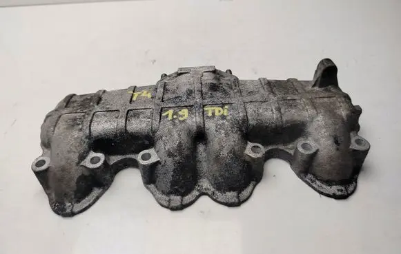 Volkswagen Transporter - Caravelle T4 Intake manifold 028129713E