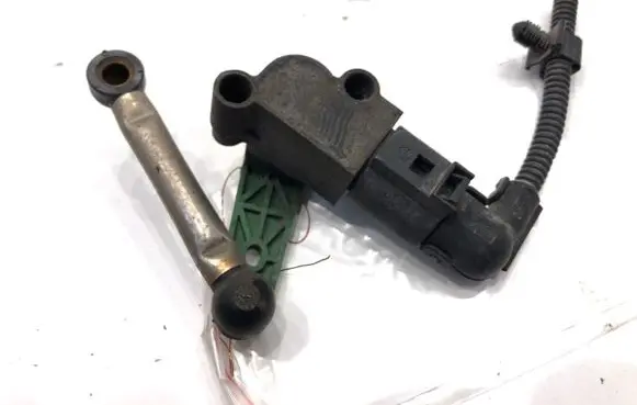 Volkswagen PASSAT CC Headlight/headlamp level sensor 3C0907503