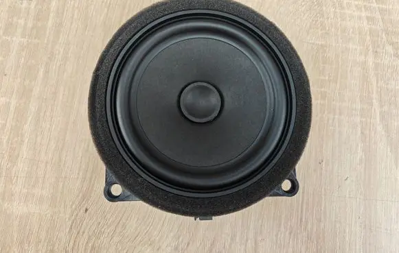 BMW 4 G22 G23 G24 G26 Front door speaker 2622560