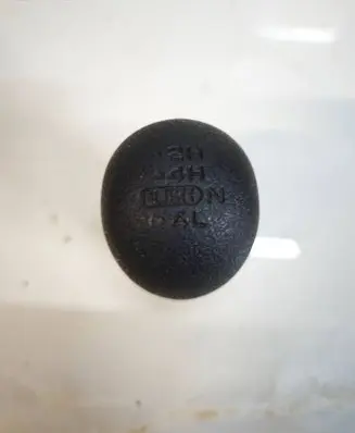 Nissan Terrano Gear lever shifter trim leather/knob 
