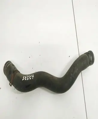 Opel Insignia A Engine coolant pipe/hose 13239142DA 565563897