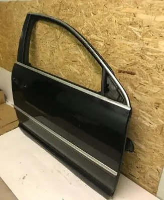 Volkswagen Phaeton Front door 3D0864942 JUODA 3D0864941