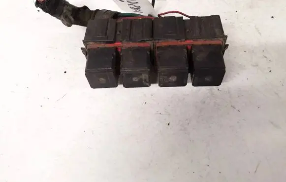 Chrysler Sebring (ST-22 - JR) Fuse box set e0819 e-0819