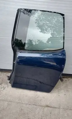 BMW i3 Rear door