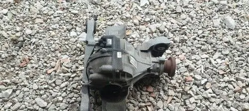 Bentley Continental Rear differential/diff mount bracket 08Y500043E