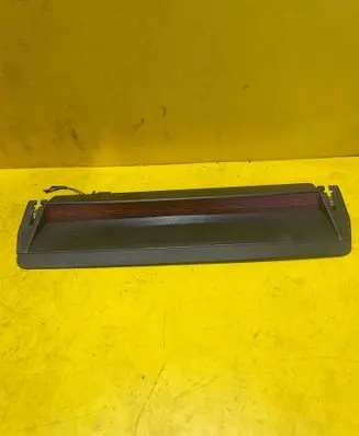 Volkswagen PASSAT B6 Third/center stoplight 3C5945087