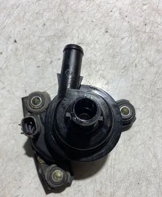 Toyota Prius (XW20) Electric auxiliary coolant/water pump