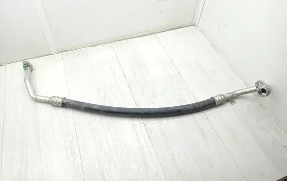 Audi A4 S4 B9 Air conditioning (A/C) pipe/hose 8w0816743l