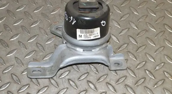 Jaguar E-Pace Engine mount bracket BJ326F012BA