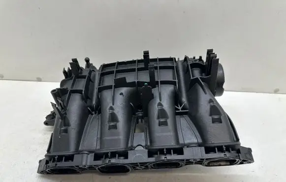 Volkswagen Caddy Intake manifold 05E129709H
