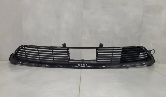 Opel Grandland X Front bumper lower grill YP00082177