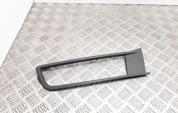 Volkswagen Touran III Front fog light trim/grill 5TA853665C