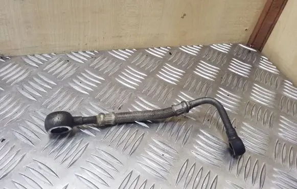 Volvo V50 Turbo turbocharger oiling pipe/hose