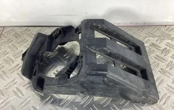 Lexus CT 200H Front fog light trim/grill 5212676010