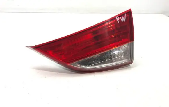 Hyundai Elantra Rear/tail lights