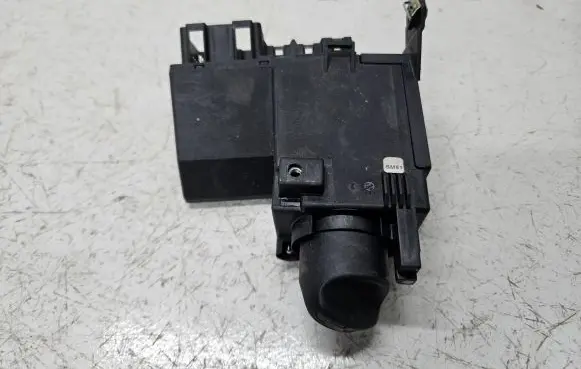 Mercedes-Benz E W210 Light switch 2105450704 732904