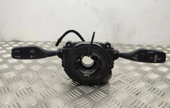 BMW 2 F45 Wiper turn signal indicator stalk/switch 6992509 6827372