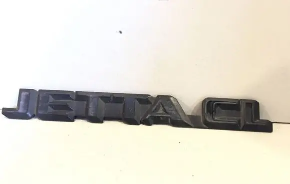 Volkswagen Jetta II Manufacturers badge/model letters 165853687A