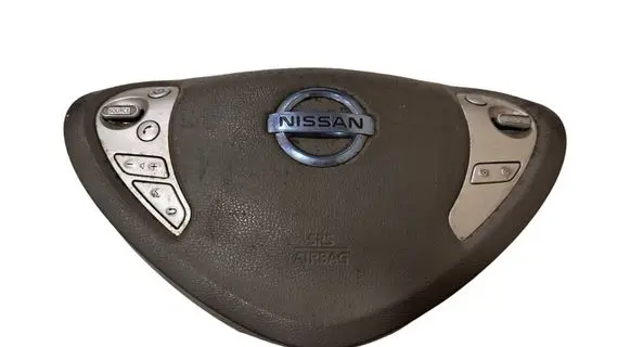 Nissan Leaf I (ZE0) Steering wheel airbag 