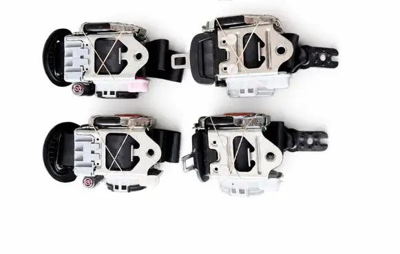 Audi Q8 Set of seat belts 4M8857705C 4M8857706C 4M8857805B