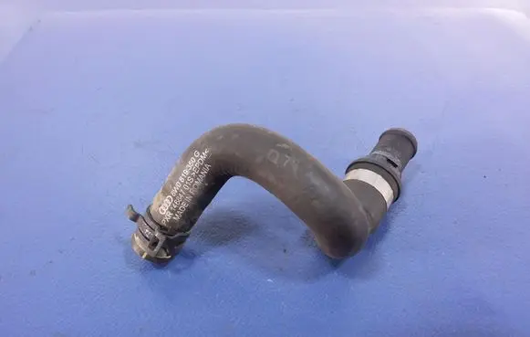 Audi A4 S4 B9 Engine coolant pipe/hose 8W0819350G