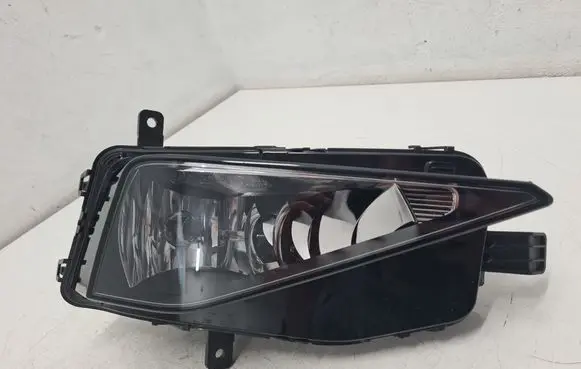 Volkswagen Golf Sportsvan Front fog light 510941662E