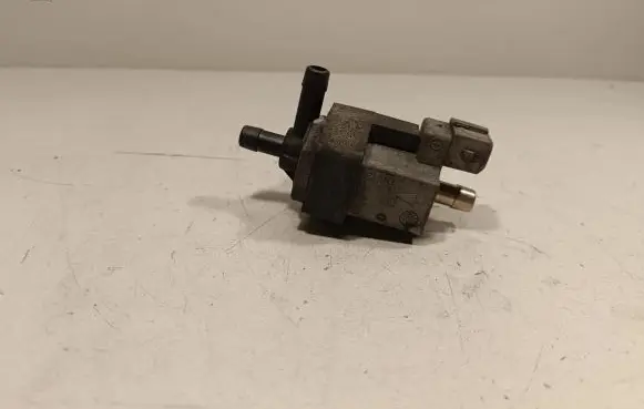 Land Rover Range Rover Sport L320 Turbo solenoid valve 72268701