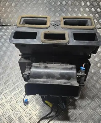 Audi A6 S6 C6 4F Interior heater climate box assembly 4F1820351AD