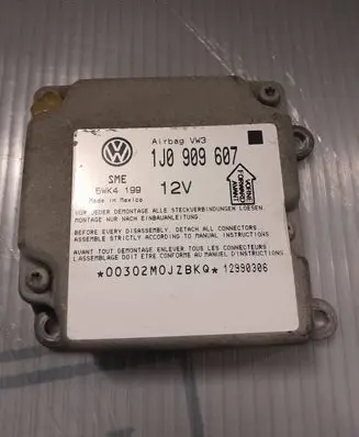Volkswagen PASSAT B5 Airbag control unit/module 1J0909607 12990306