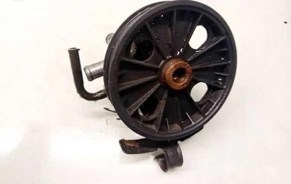 Volvo XC90 Power steering pump 7611332138