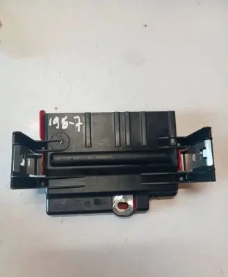 BMW X6 E71 Current control relay 10688710